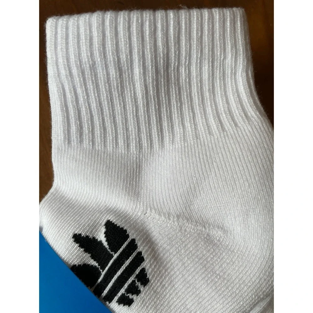 adidas originals quarter